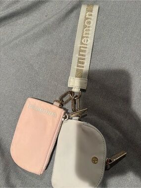lululemon pink & cream wristlet key pouch set with gold hardware